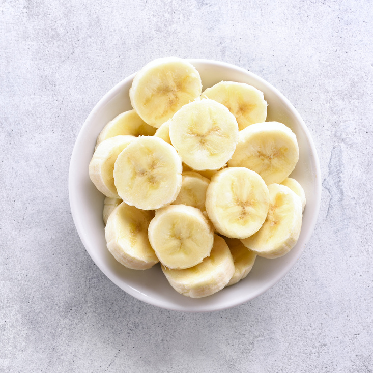 Banana slices in bowl